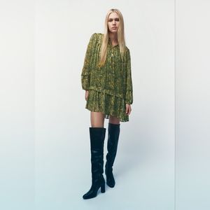 Zara Green Patterned Long-Sleeve Tiered Mini Dress